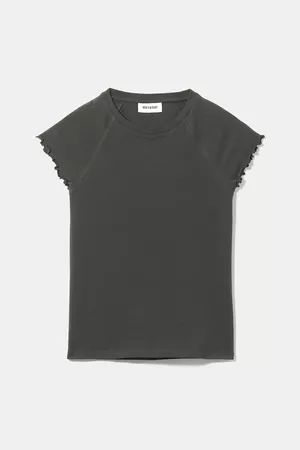 Vita Fitted Raglan T-Shirt - Dark grey - Weekday WW