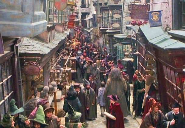 2,400 Harry Potter fans to transform Ithaca street into Diagon Alley