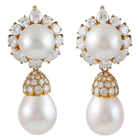 Van Cleef and Arpels Diamond Pearl Yellow Gold Ear Pendants For Sale at 1stDibs