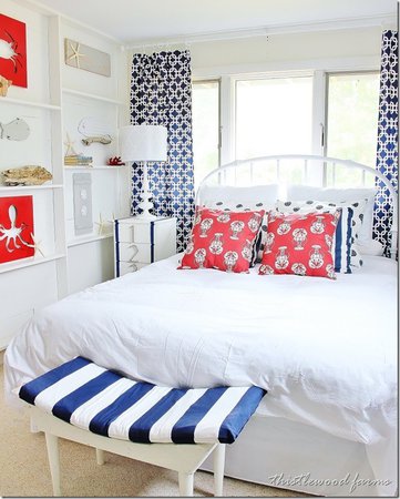 red-white-blue-coastal-bedroom.jpg (654×816)