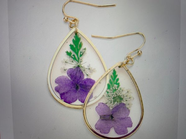 Bohemian purple violet pressed flower necklace | Etsy