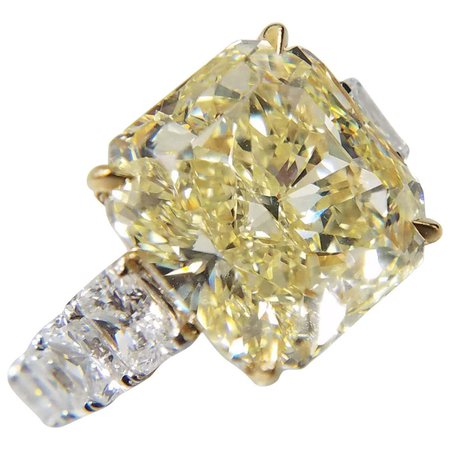 GIA Certified 12.50 Carat Natural Fancy Yellow Radiant Diamond Ring For Sale at 1stDibs