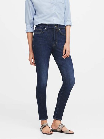 High-Rise Slim Jean