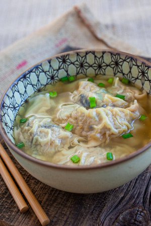 Pork Dumpling Soup (Delicious Chinese Recipe) - Rasa Malaysia
