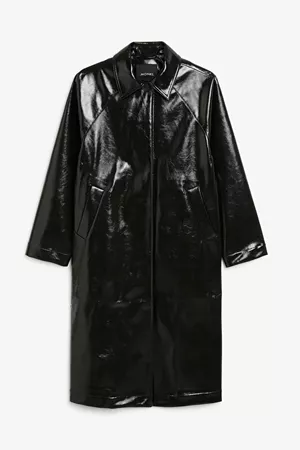 Long patent coat leather - Black magic - Coats & Jackets - Monki WW