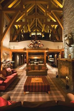 Bighorn Lodge Revelstoke Mountain Resort |