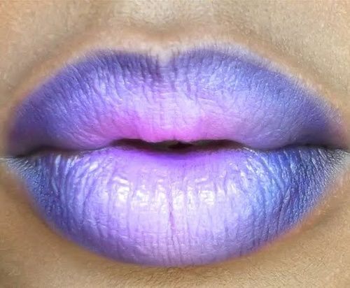 purple ombré lip look