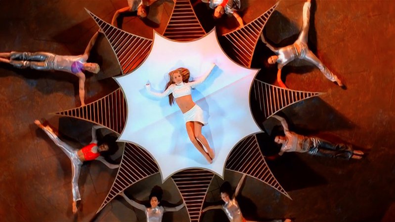 How Britney Spears Got Her 'Oops… I Did It Again' Video Outfits