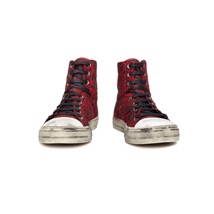 Red Converse Old and Beat UP PNG