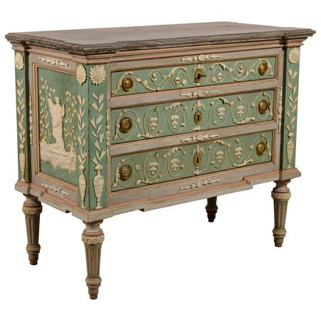 18th Century, Italian Lacquered Wood Chest of Drawers For Sale at 1stDibs