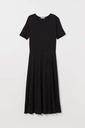 Calf-length Jersey Dress - Black