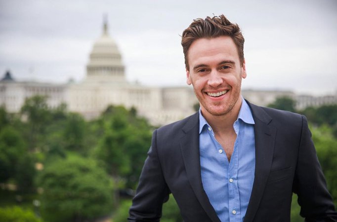 Erich Bergen on Instagram: “Excited to head back to DC today to work with NAMM and Vh1 Save The Music!”