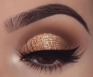 Golden makeup 🌟 shared by I S A B E L L A on We Heart It