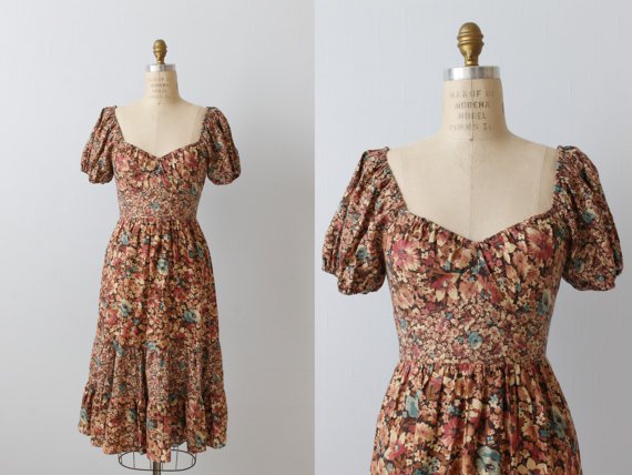 Vintage 1970s Gunne Sax Prairie Dress / Floral Print/ Cotton