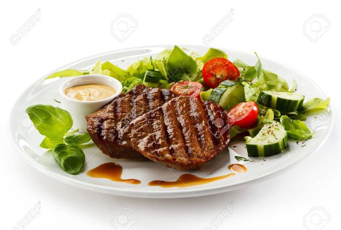 Steaks Grillés Et Légumes Banque D'Images Et Photos Libres De Droits. Image 15566486.