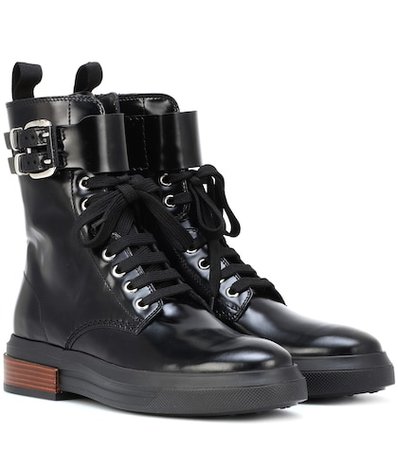 Lace-up leather ankle boots