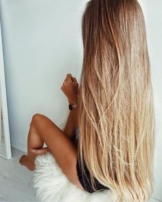 Long beautiful blonde hair goddess hair #Rapunzel | Long hair styles, Long blonde hair, Thick hair styles