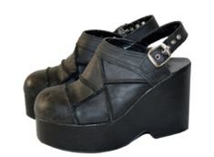 black mall goth shoes