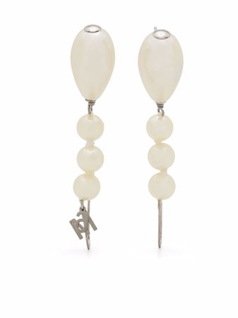 Shop MM6 Maison Margiela logo-plaque pearl-embellished earrings with Express Delivery - FARFETCH