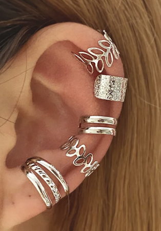 ear pierce
