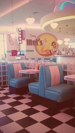 vintage pink diner
