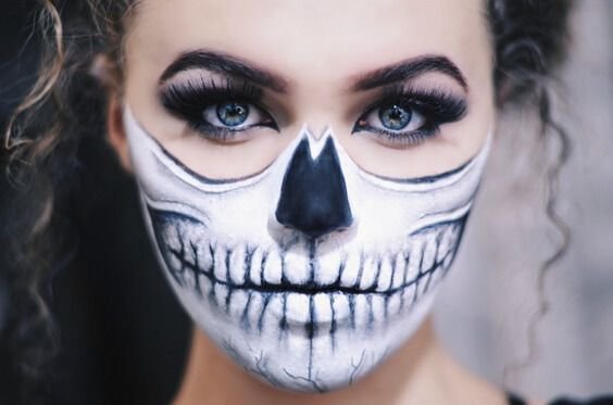 skull makeup paint face