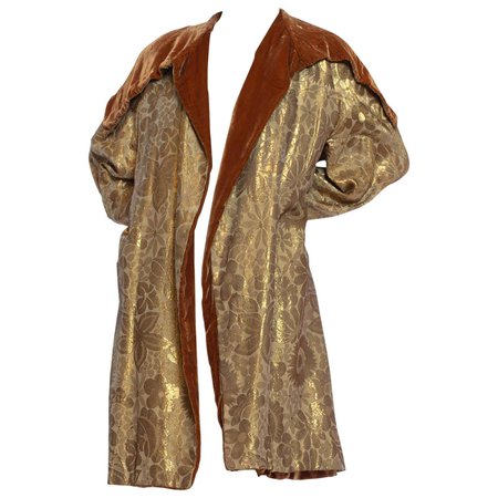 1920S Art Deco Silk Lamé Cocoon Coat Lined In Velvet For Sale at 1stDibs
