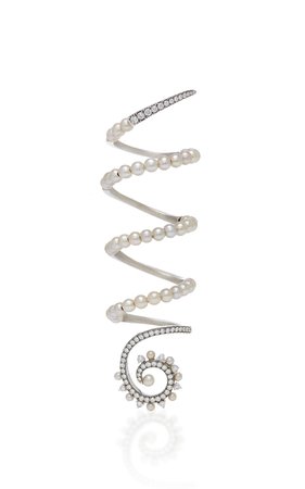 18K La Perla Spiral Pearl Ring by Mike Joseph | Moda Operandi