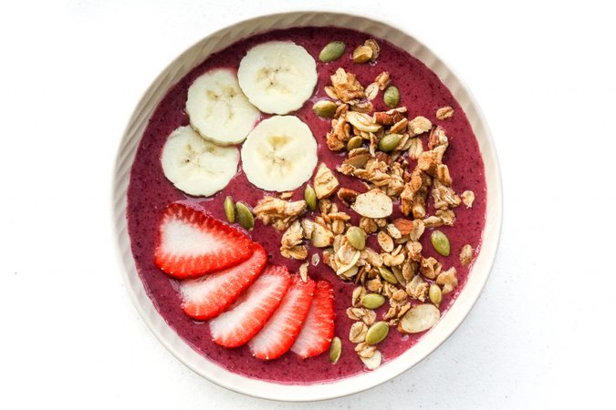 5-Minute Super Berry Smoothie Bowl | Ahead of Thyme