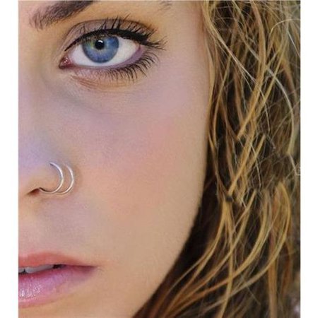 Double nose piercing