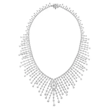 Beauvince Rain Diamond Necklace '30.13 ct Diamonds' in White Gold For Sale at 1stDibs | diamonds on my necklace watch it rain