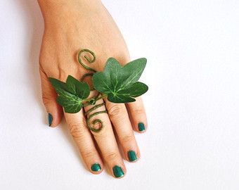 Ivy Ring