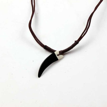 medieval necklace cuerno - Buscar con Google