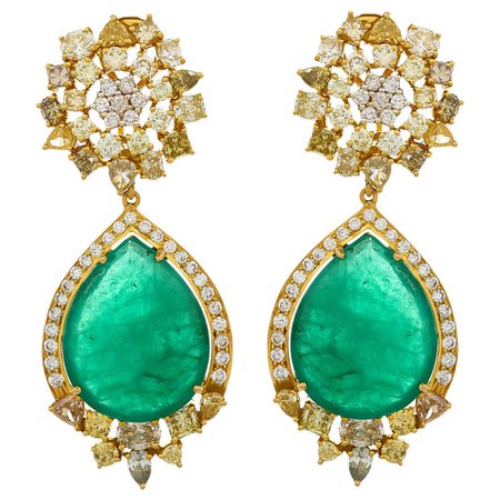 34.11 Carat Emerald and Diamonds 18 Karat Yellow Gold Earrings in Stock For Sale at 1stDibs