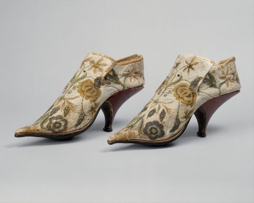 Art Exhibit - Killer Heels At The Brooklyn Museum