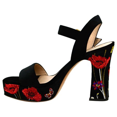 Valentino NEW Black Velvet Floral Embroidered Ankle Strap Sandals Sz 39 For Sale at 1stDibs