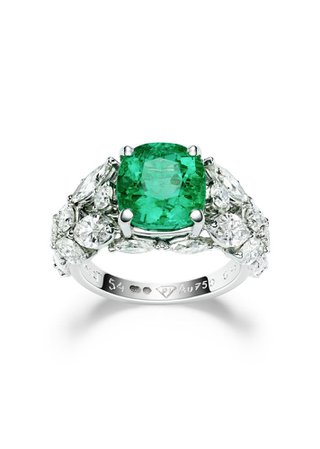 Piaget, Emerald and diamond ring