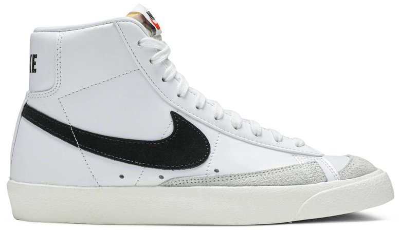 Nike, Blazer Mid 77 Vintage White Black Sneakers