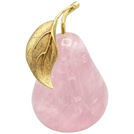 Vacheron Constantin Pink Quartz and 18 Karat Yellow Gold Pear Paperweight For Sale at 1stdibs