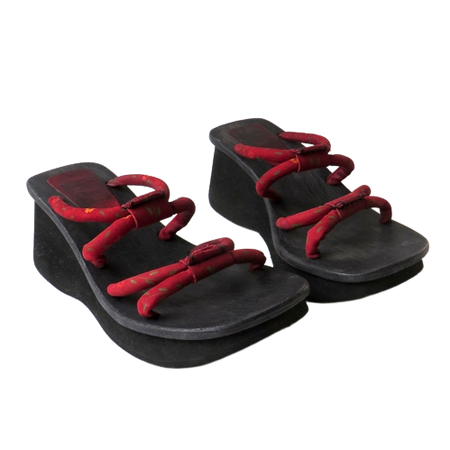 Y2K vintage Red Floral Padded Fabric Strappy Wedge Heel Platform Sandals / Boho Indie Hipster Festivals / Casual Summer Sandals