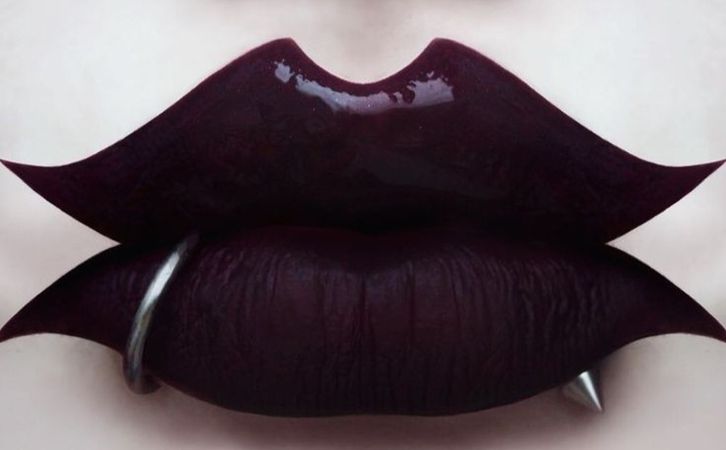 goth lips