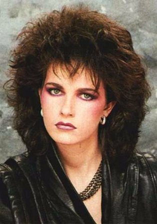 Women+Rock+Hairstyle+in+the+1980s+%286%29.jpg (640×916)