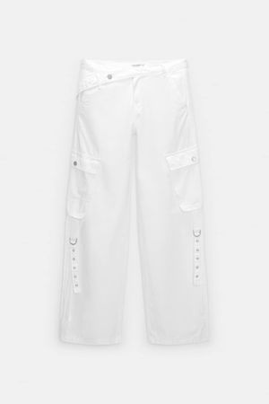 Cargo pants with straps and multiple pockets - pull&bear