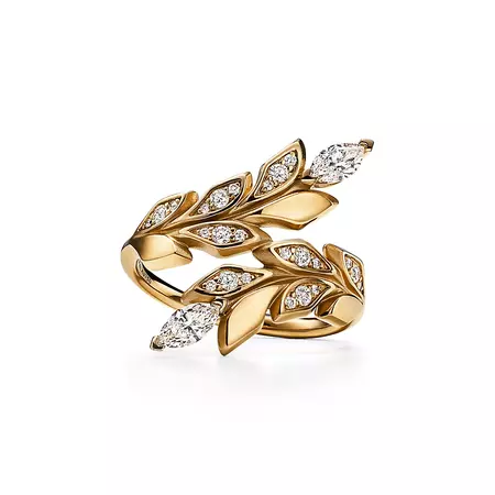 Tiffany Victoria® Vine Bypass Ring in Yellow Gold with Diamonds | Tiffany & Co.