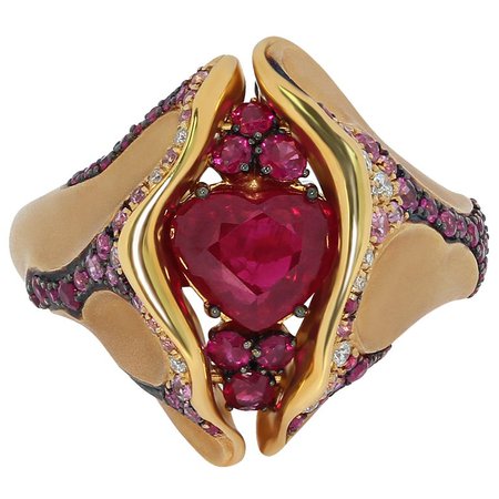 Mousson Atelier Ruby 2.04 Carat Diamond Pink Sapphire 18 Karat Yellow Gold HeartBeat Ring