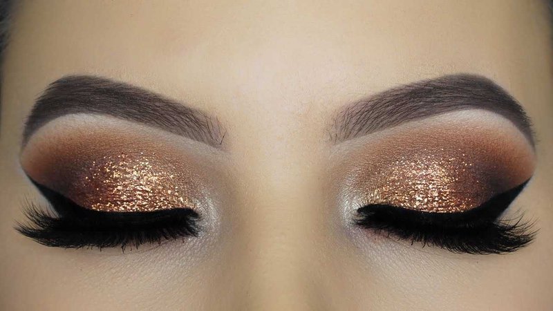 Classic Golden Glitter Eye Makeup Tutorial! | Makeup Video Tutorials
