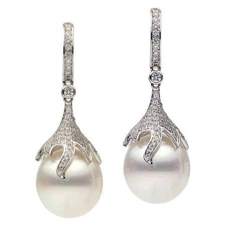 Pearl and Diamond Dangling Drop Earrings For Sale at 1stdibs