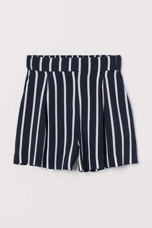 Wide-cut Shorts - Blue