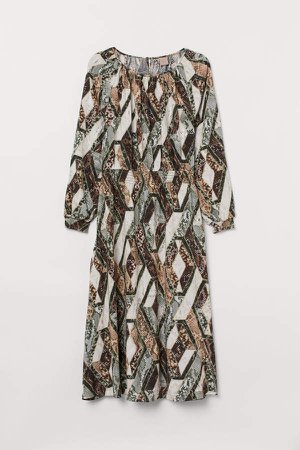 H&M+ Dress with Smocking - Beige