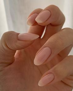 natural polish nails